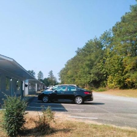 Oyo Hotel Mcintyre Ga, Us 441 Eksteriør bilde